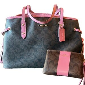 COACH Carryall Drawstring Choc. Brown & Pink Lemonade Bag & matching wristlet